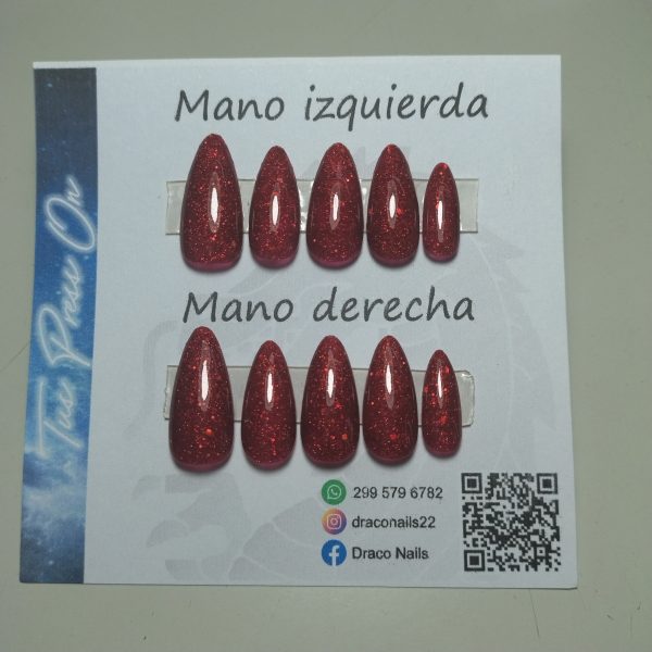 M - Rojo fuego
